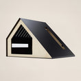 Carica l'immagine nel visualizzatore della galleria, Cat House