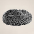 Carica l'immagine nel visualizzatore della galleria, Floofy Cat Bed